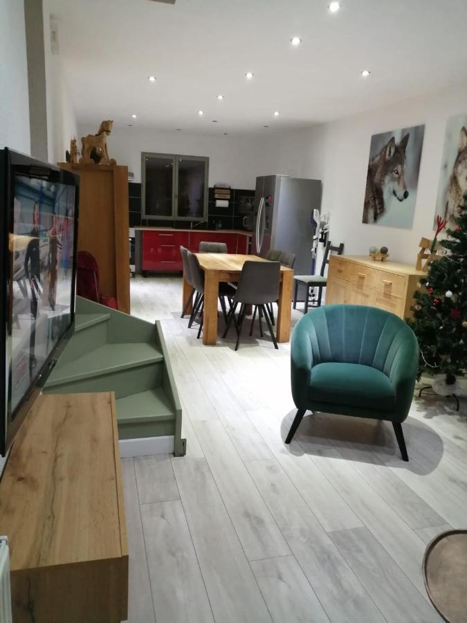 Вилла Au Bord De Seille Nevy-Sur-Seille Экстерьер фото